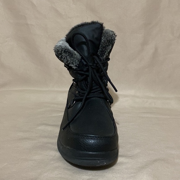 Weatherproof 8 Boots - Picture 7 of 13